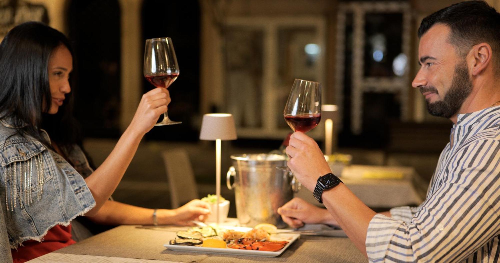 Hotel La Bussola Finale Ligure Ngoại thất bức ảnh
