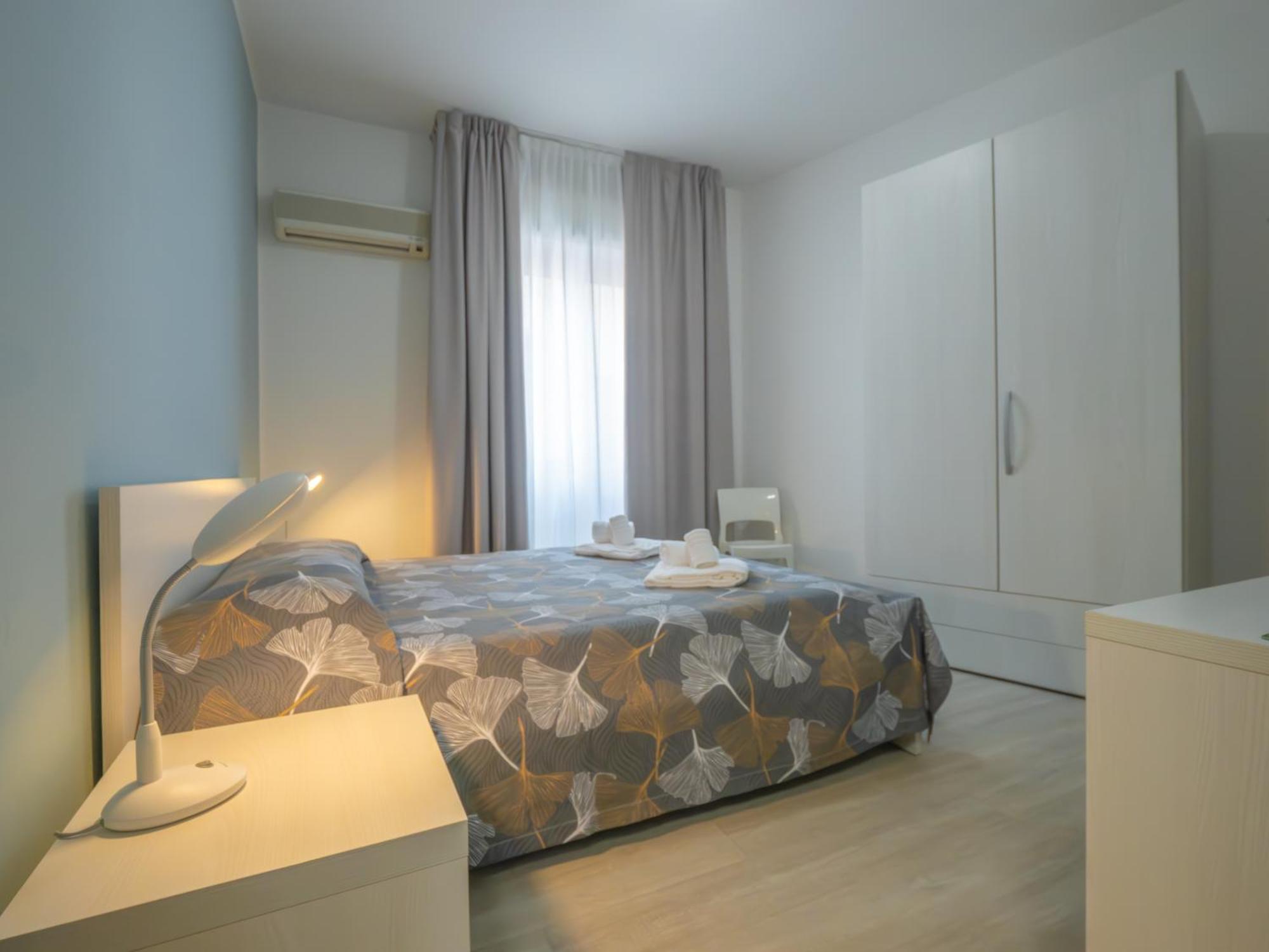 Hotel La Bussola Finale Ligure Ngoại thất bức ảnh